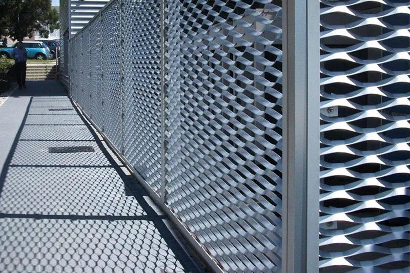 Choosing the Right Metal Fabricators in KSA for Stainless Steel, Corten, and Custom Projects